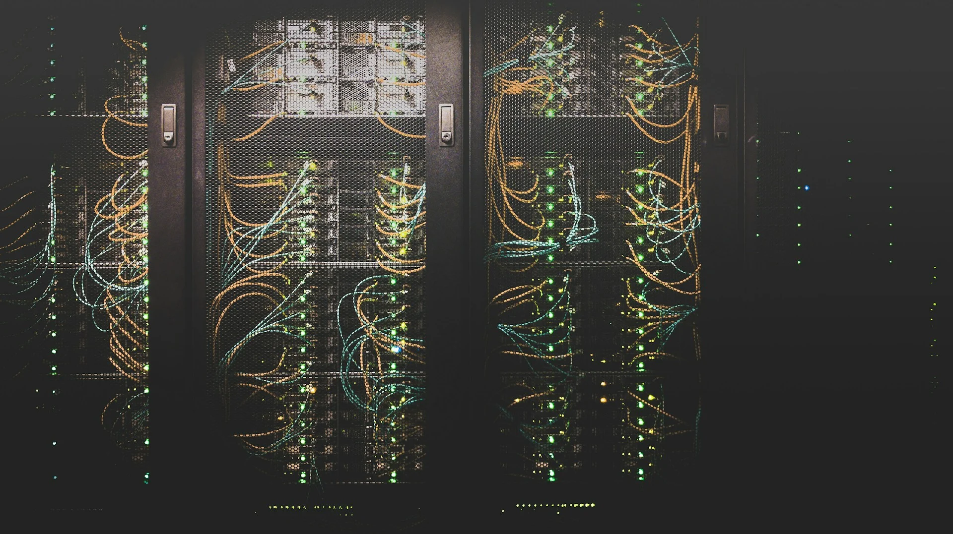 Croft Data Pipeline: TypeScript, DuckDB and No Python Needed