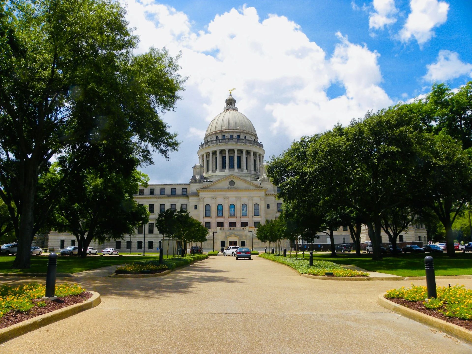 State capitol building where Pennsylvania AI ad labels law was passed