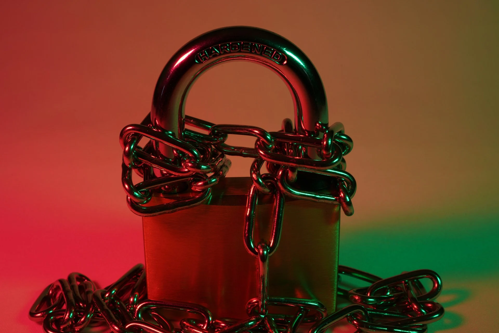 Broken padlock in dramatic light symbolising the certificate flaw behind Python 3.15.1